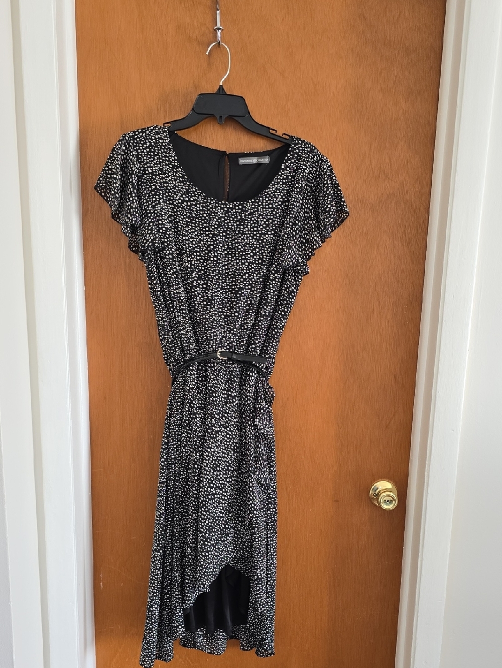 Black & White Printed High-Low Flutter-Sleeve Dress with Belt